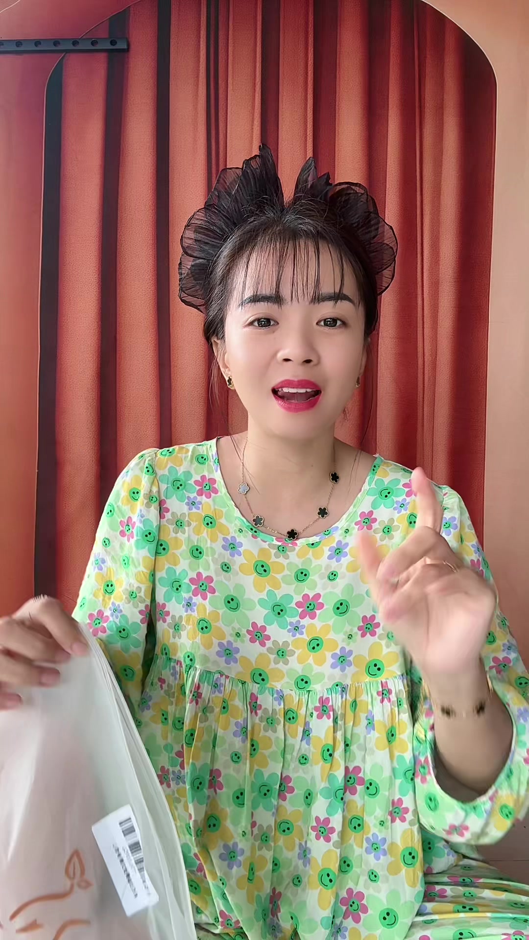 @Em Cẩm Nè