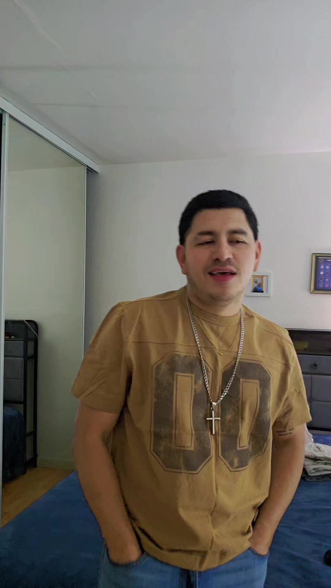 @Maykel03