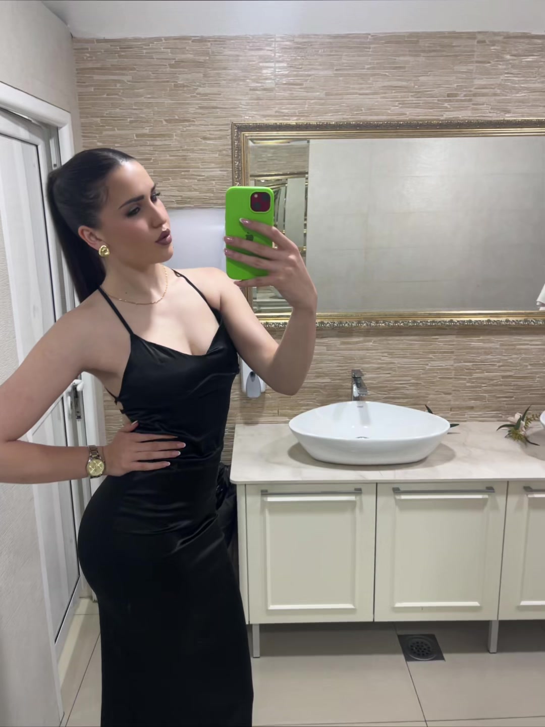 @sara 💫
