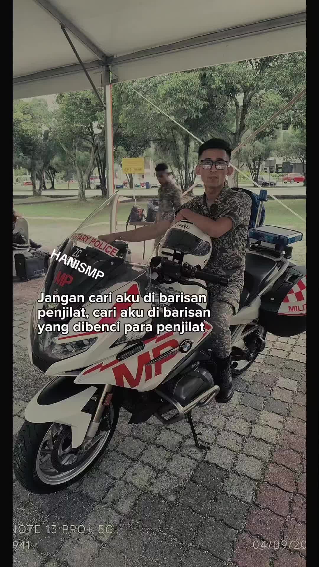@MUHAMMAD HANIS