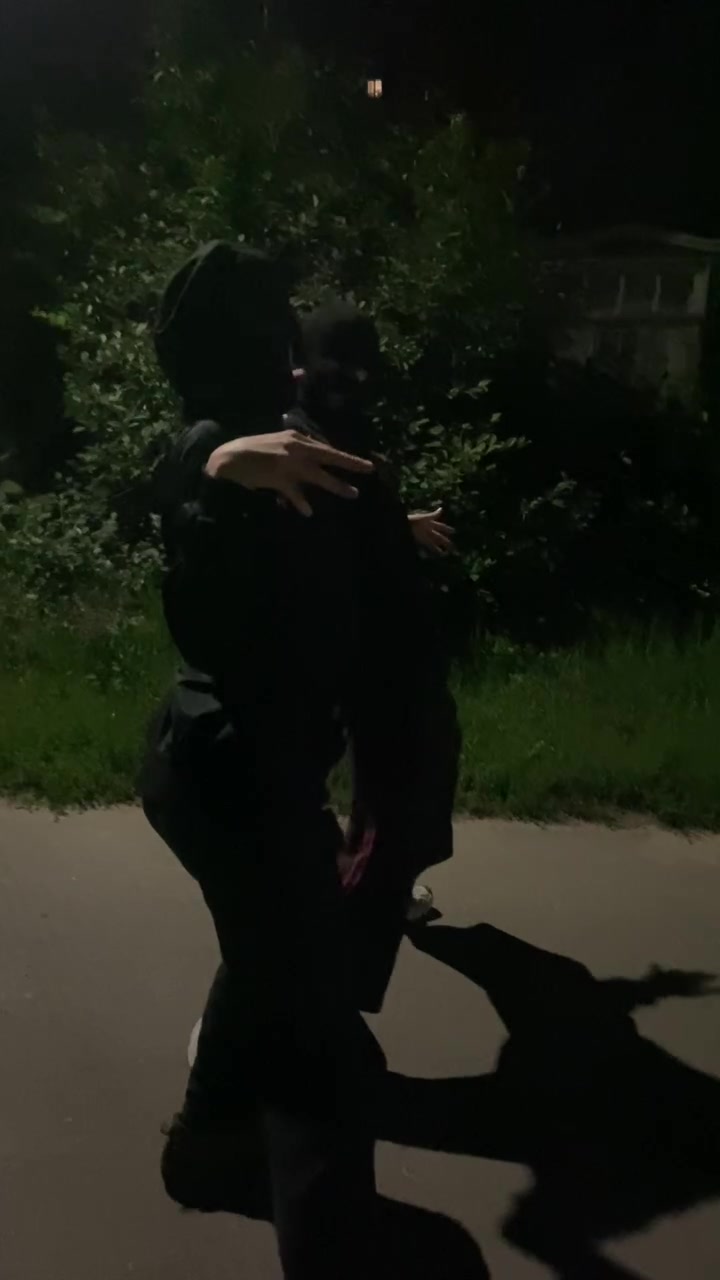 @tt:Groza