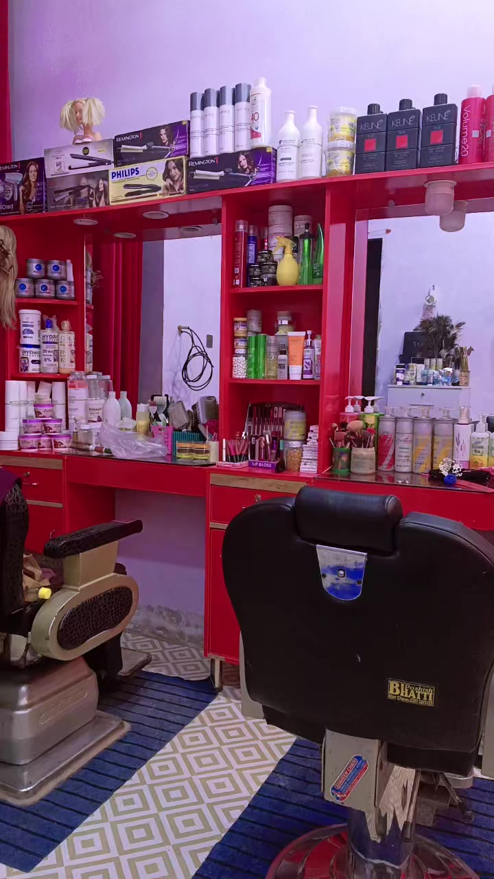 @Her's Beauty Parlour