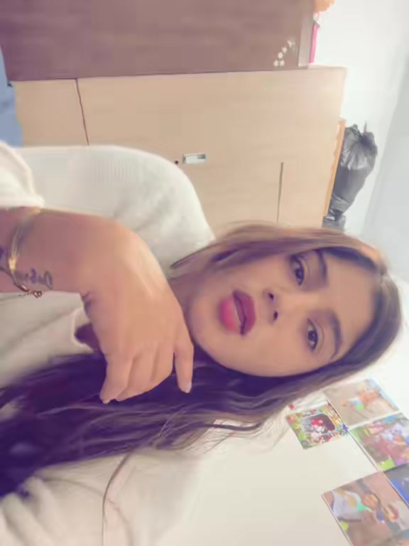 @🦋