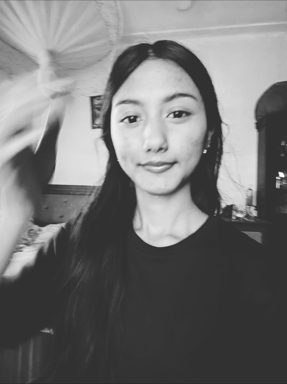 @Alisha 𖣂