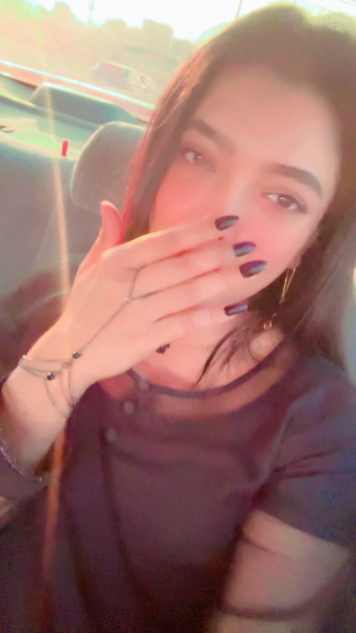 @🇦🇪 itz Aaniyaa 🇵🇰
