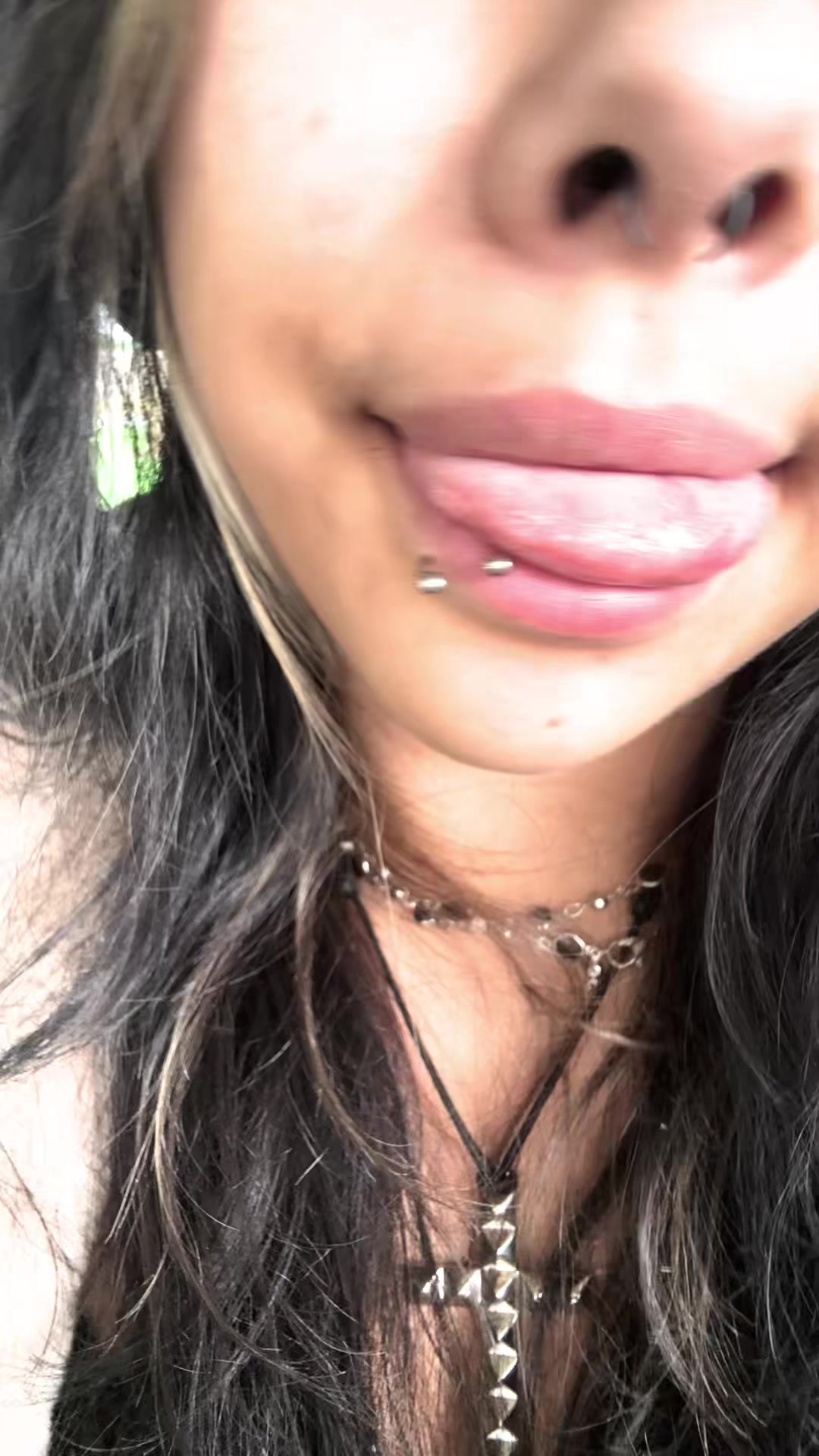 @Isabella