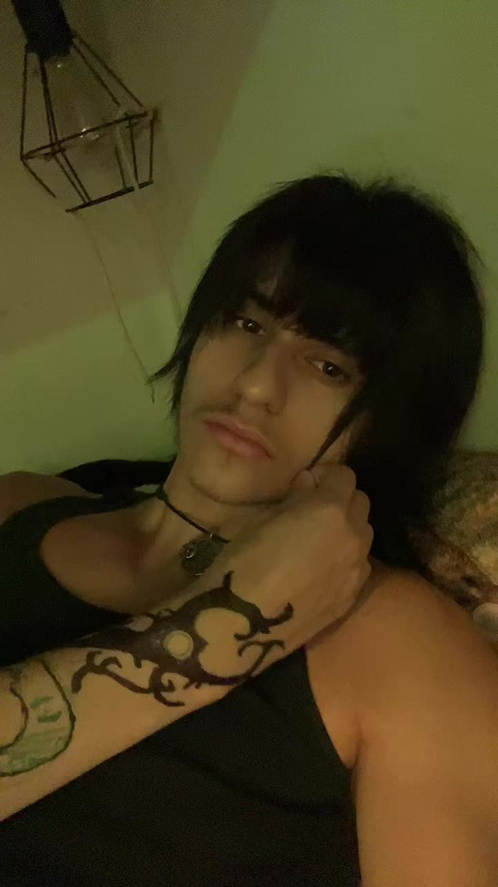 @╋━
