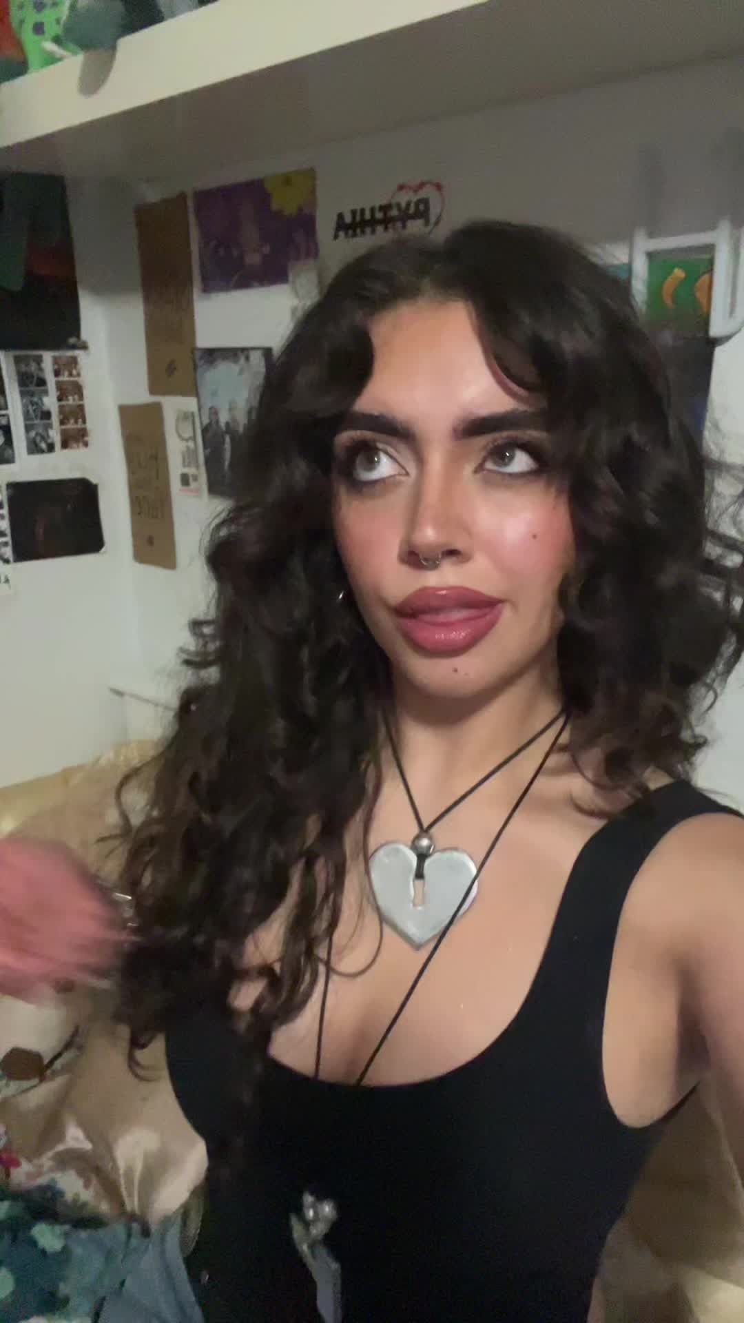 @Paulaaaa