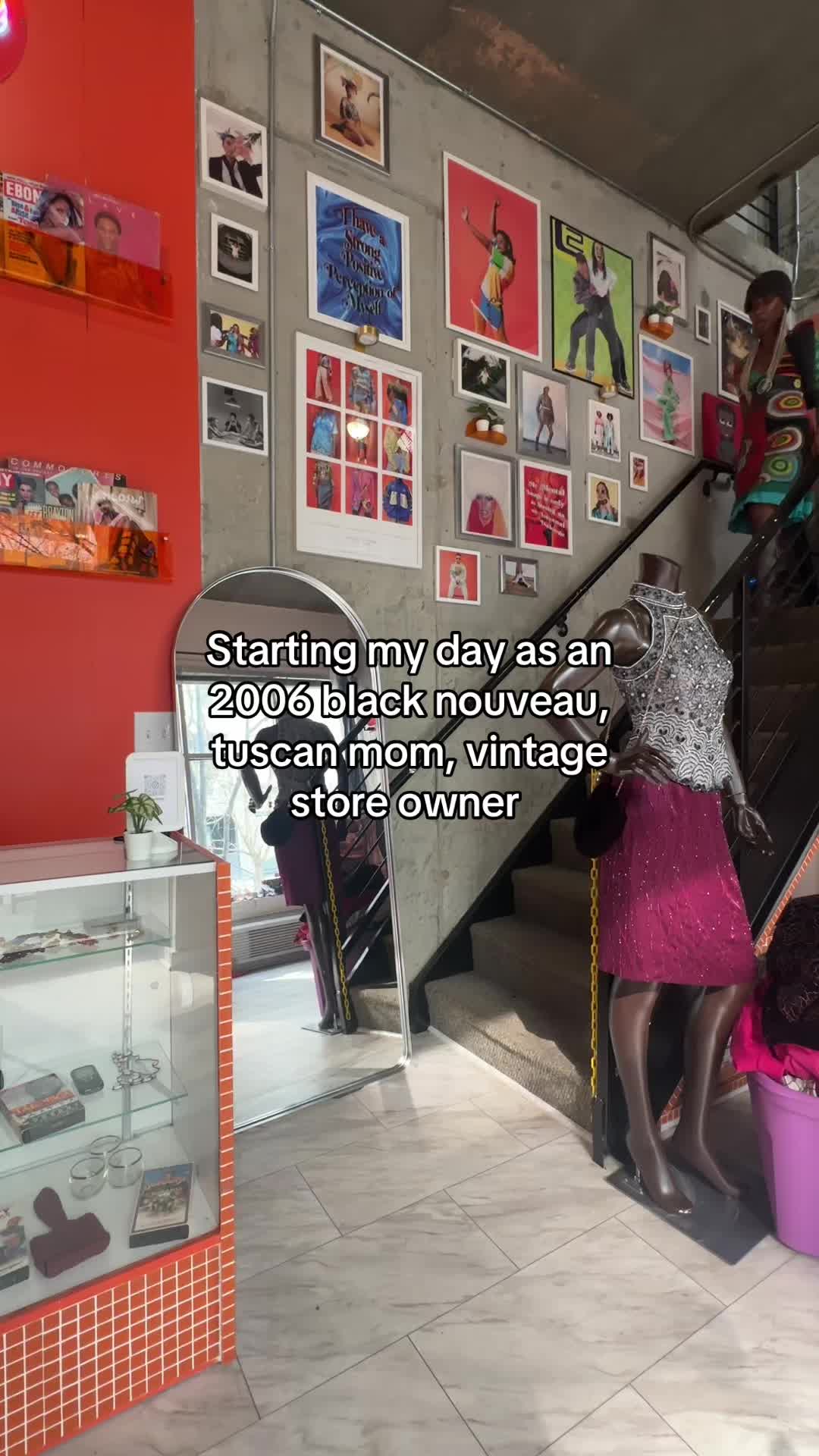 @NelloVintage
