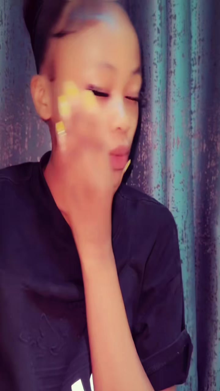 @🧕𝑀𝒾𝓂𝒾 𝓉🇹🇿 𝓈𝓉𝓇𝒾𝓃𝑔
