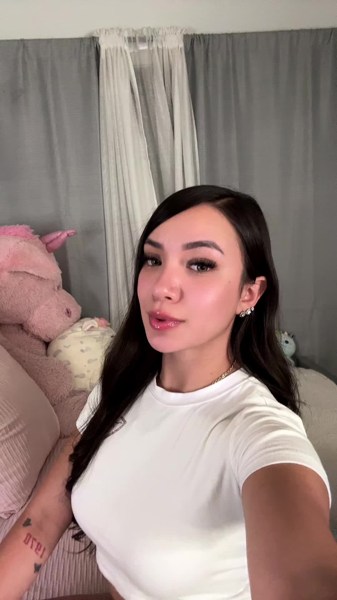 @Babymena🦋