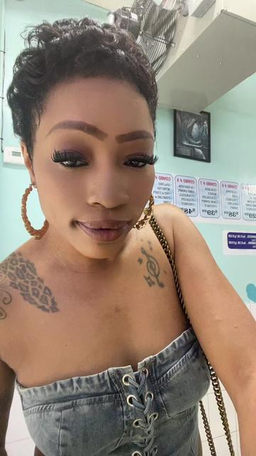 @Elaine Chi Beauty