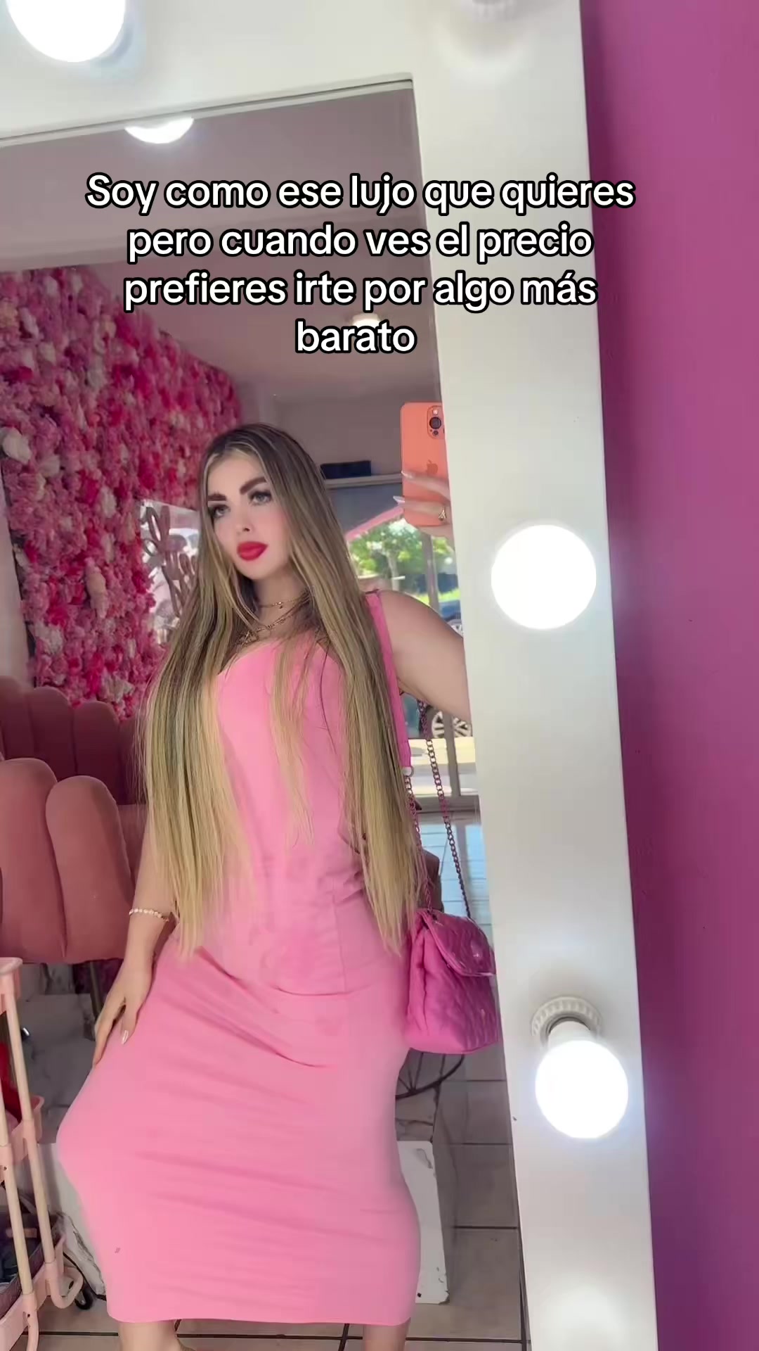 @vanesza_hurtado