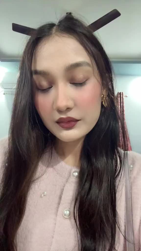@Aayushaa._