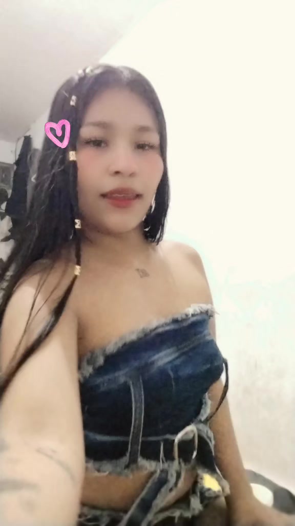 @Laura farfan080