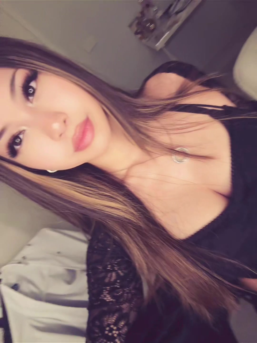 @w