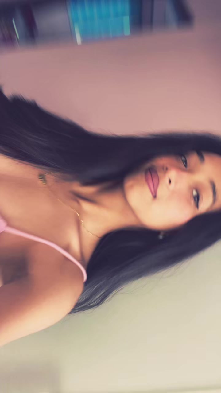 @Alinafuckinraii.