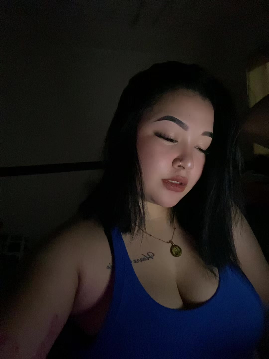 @babygirlella666