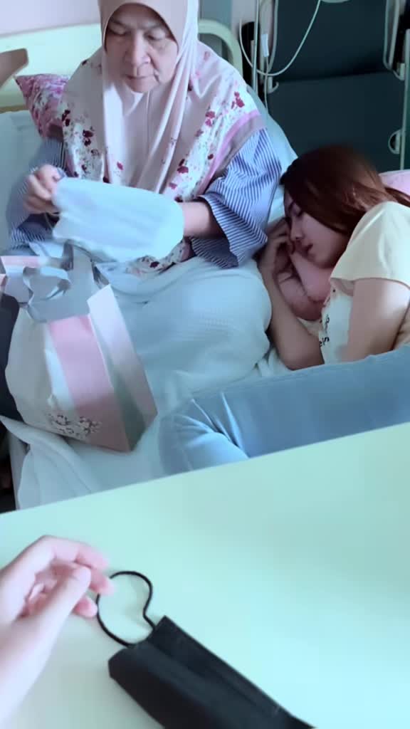 @anaaaaa_l