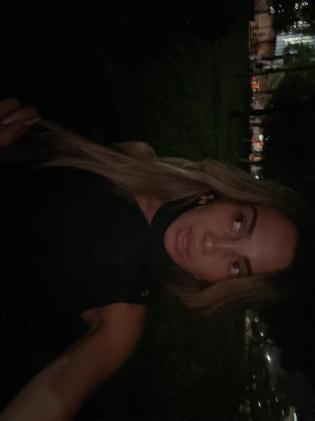 @T