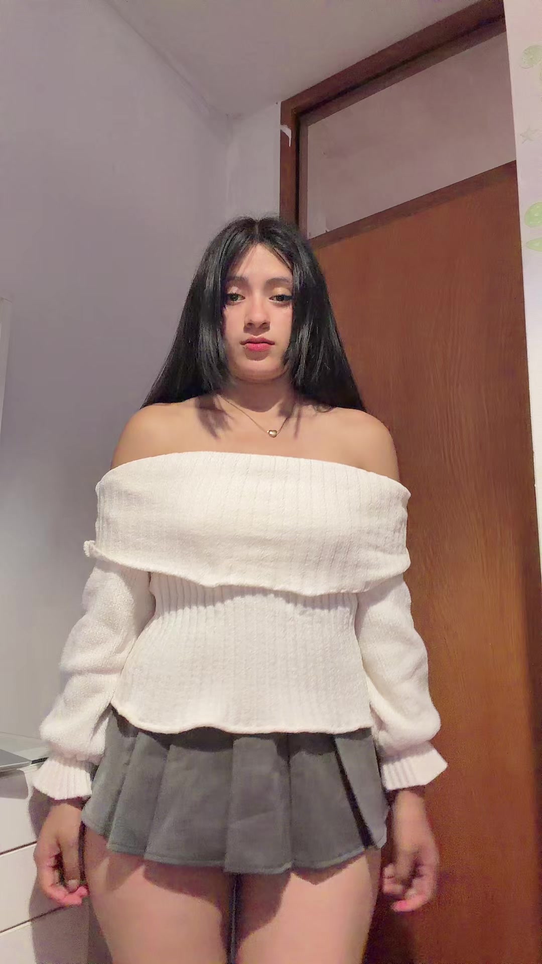 @🌟 𝐄𝐬𝐭𝐫𝐞𝐥𝐥𝐚