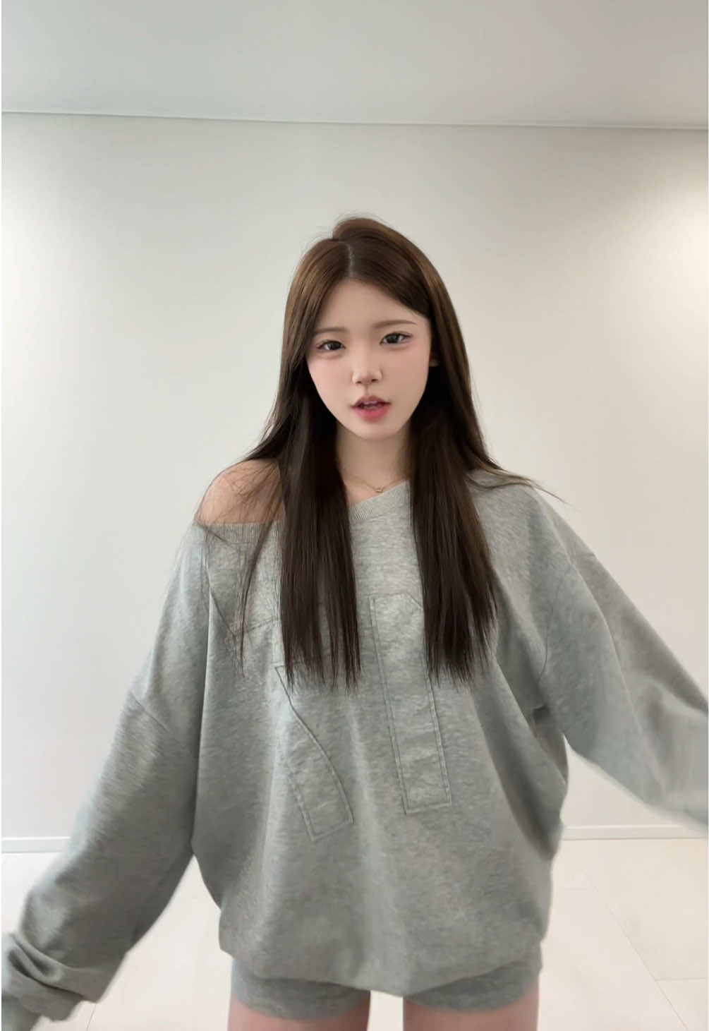 @시현