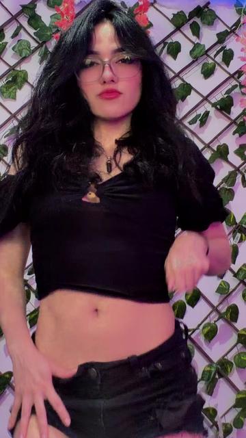 @Isabella Uzcategui (pingui🐧)