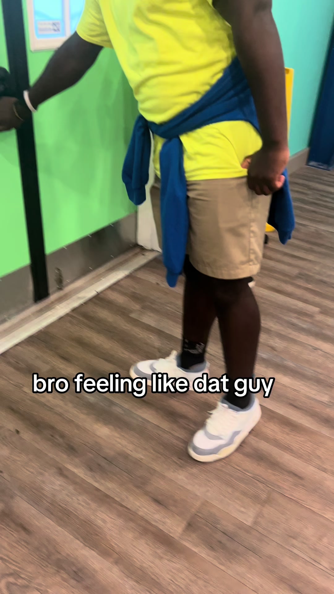 @Syn