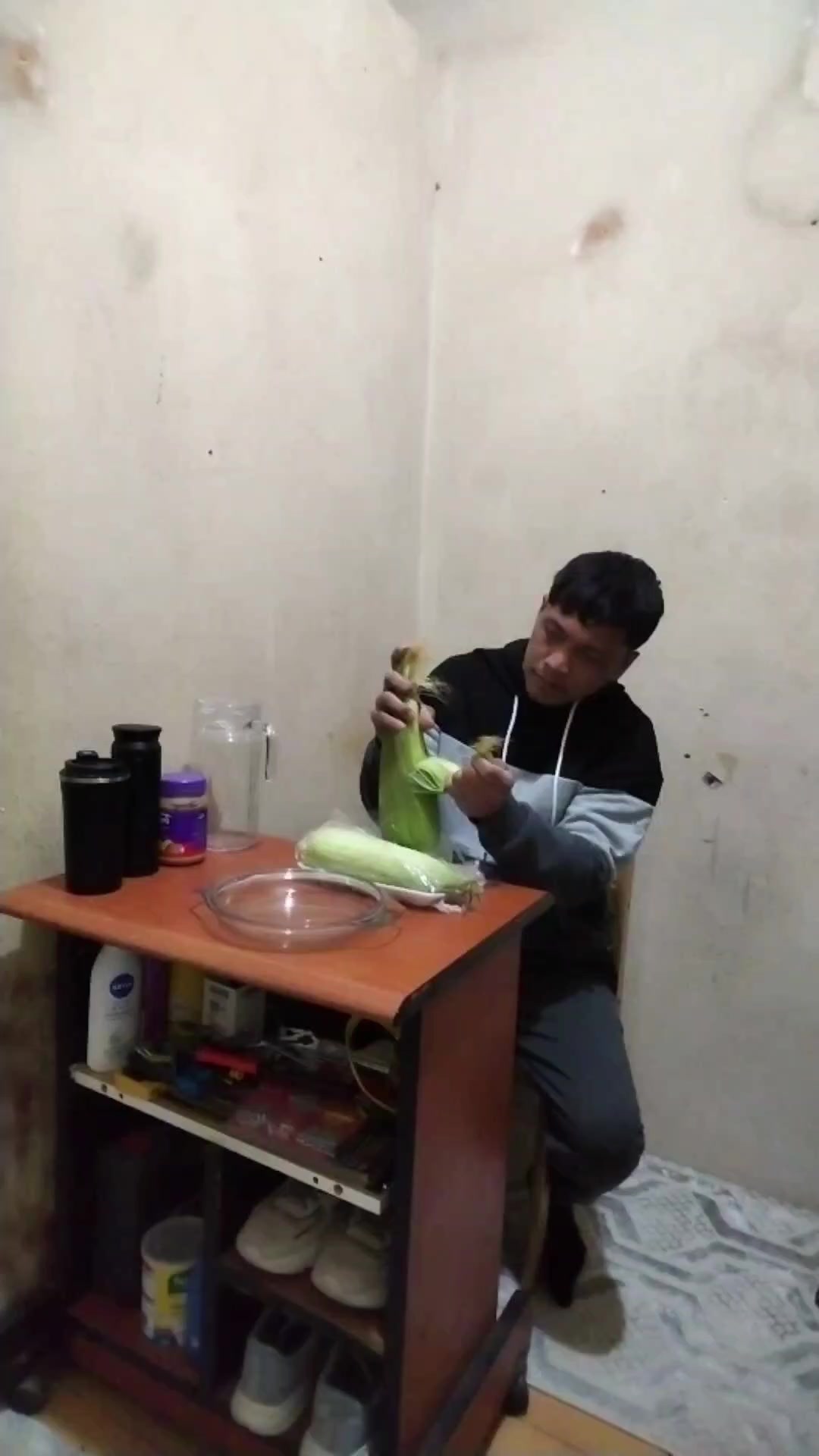 @kuya roro