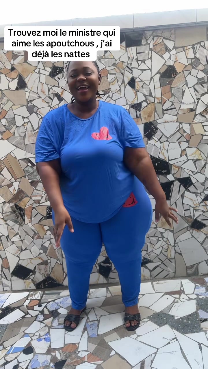 @Baddie apoutchou 😍🍑🍇