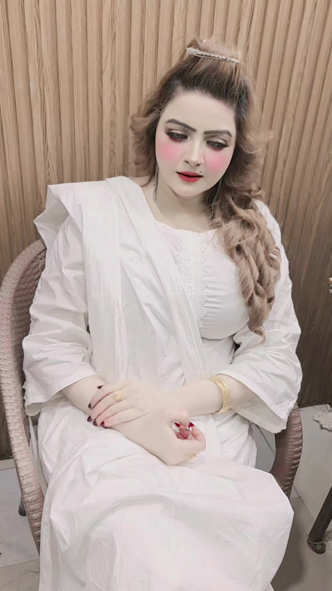 @Aima Khan