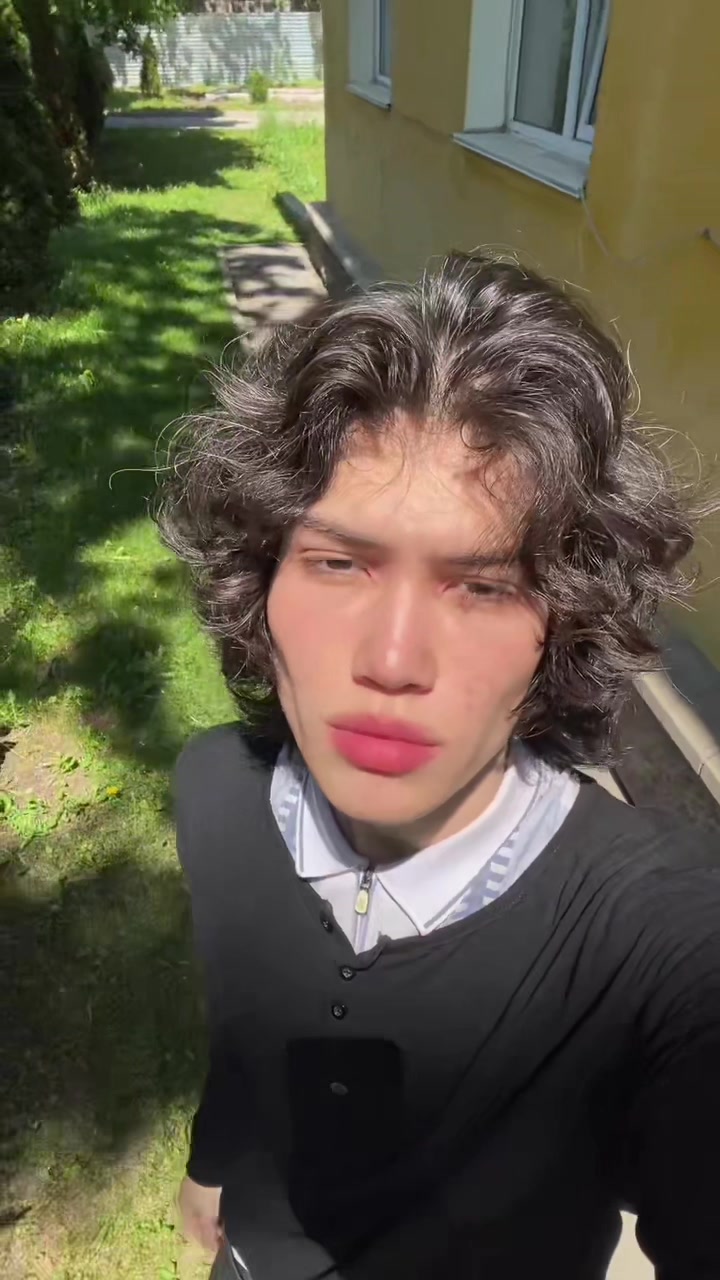 @иса📶 цундере