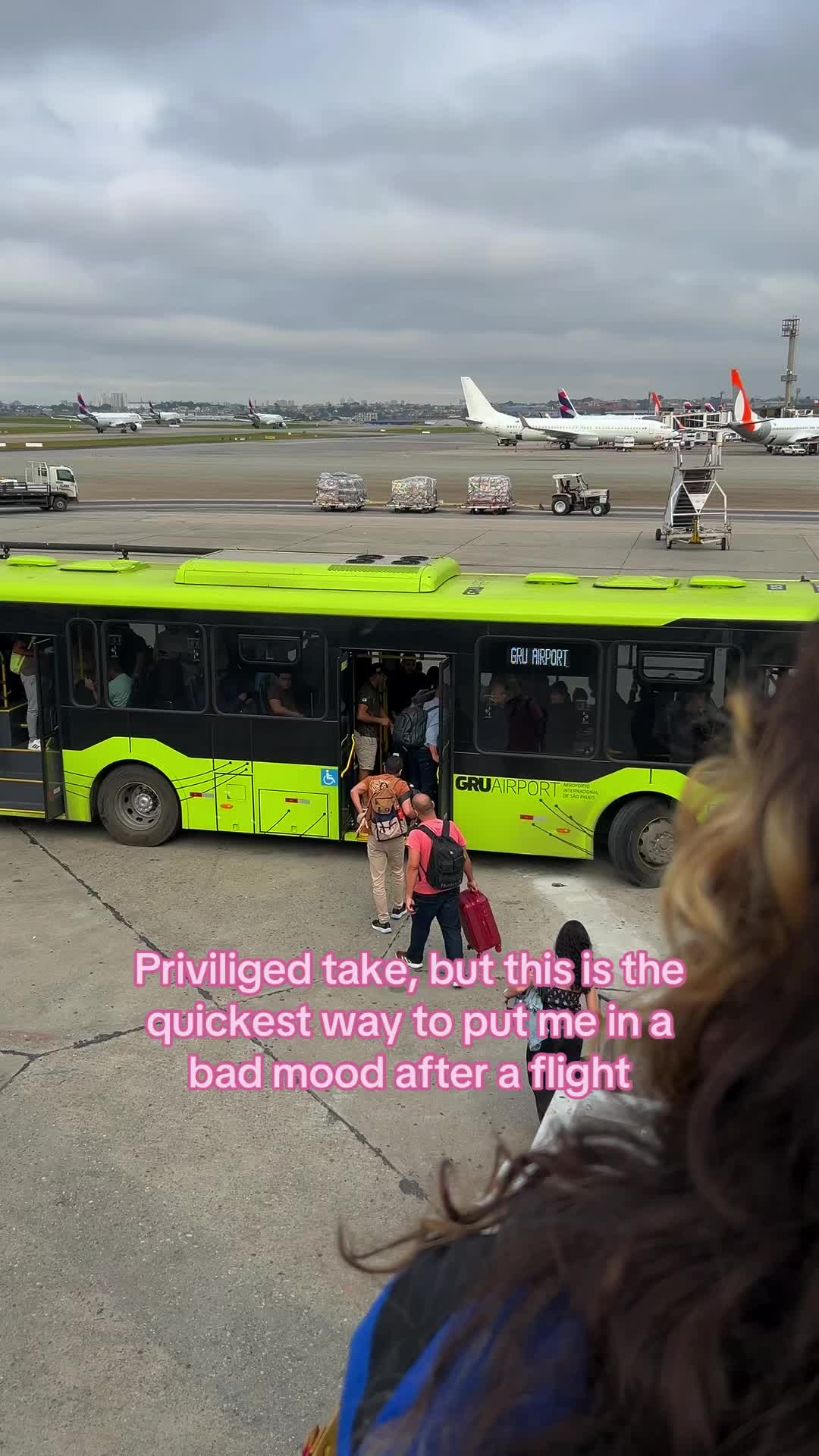 @LEANNA ✈️ Flight Attendant