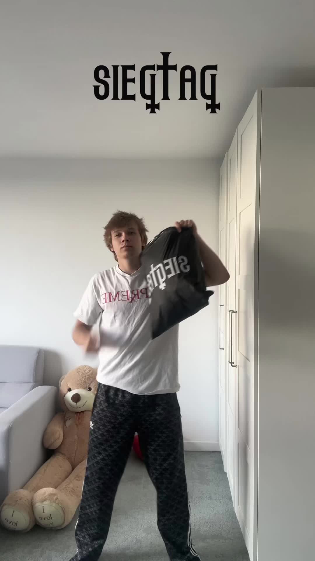 @Artyrnabexe