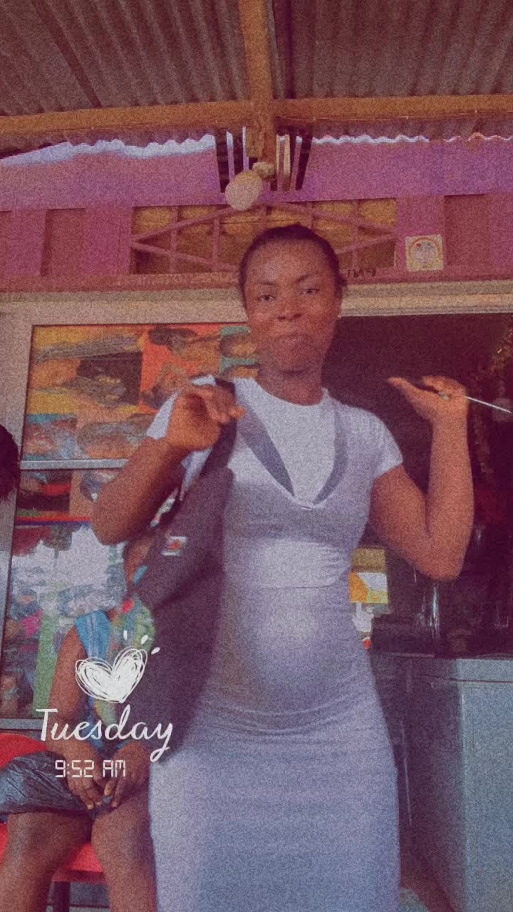 @Adjowah____Ritty💫