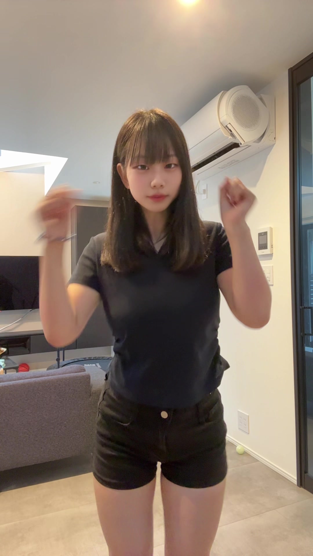 @あぁね♛︎