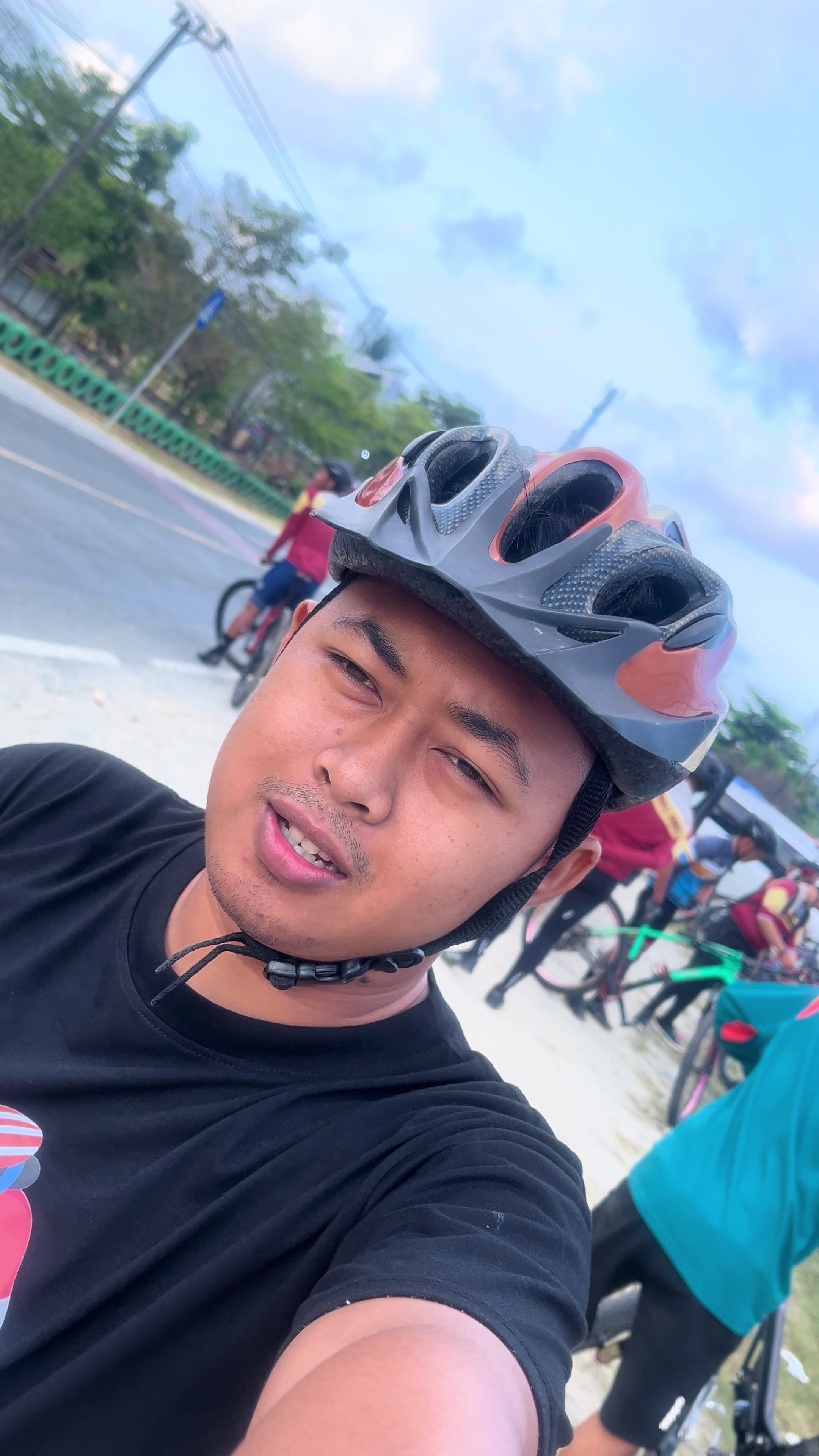 @Garasi Ofaroyalmotor