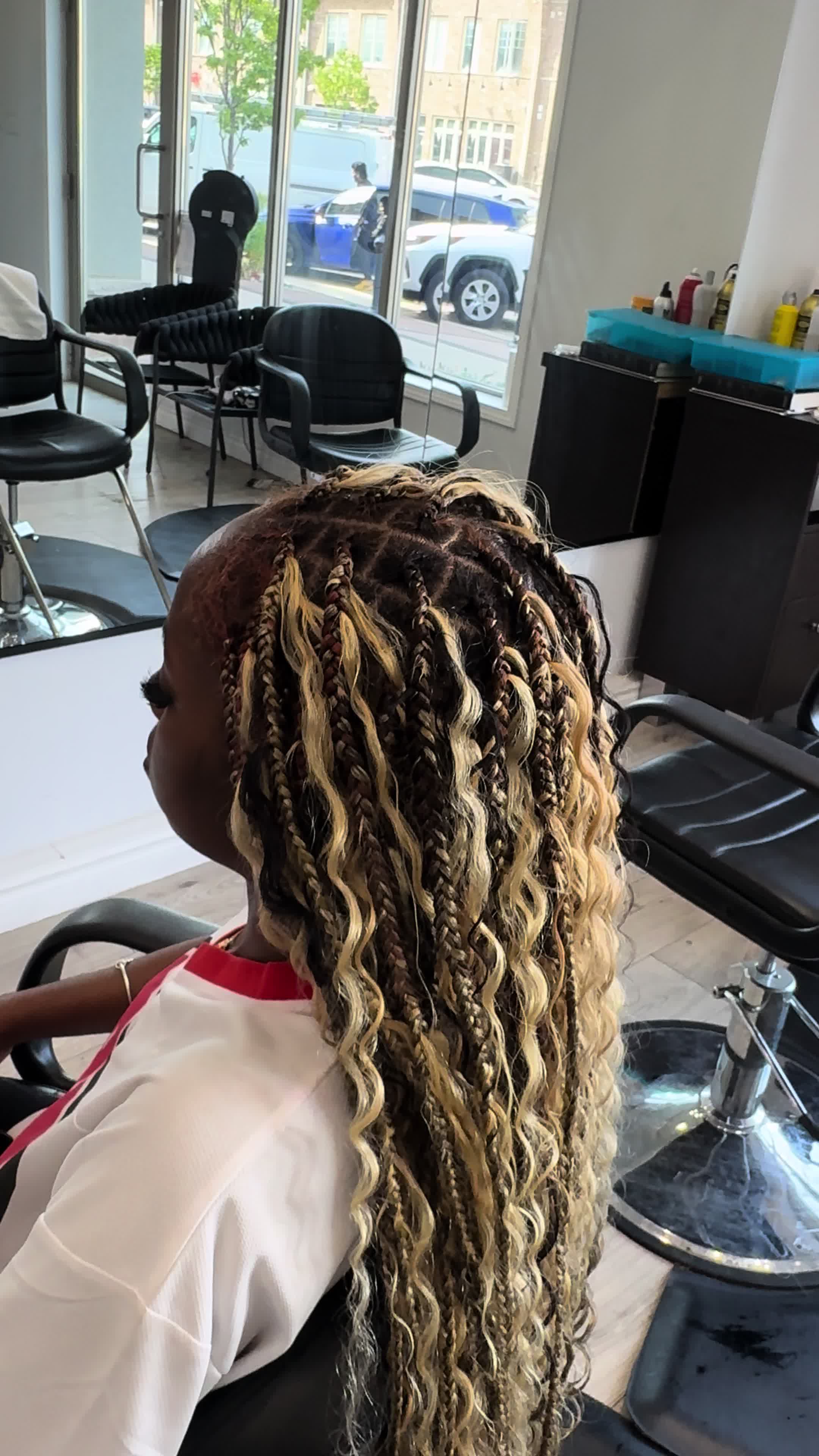 @stylebylamsie