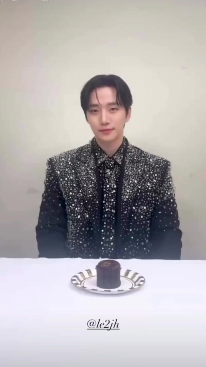 @Junho_onLeeyz