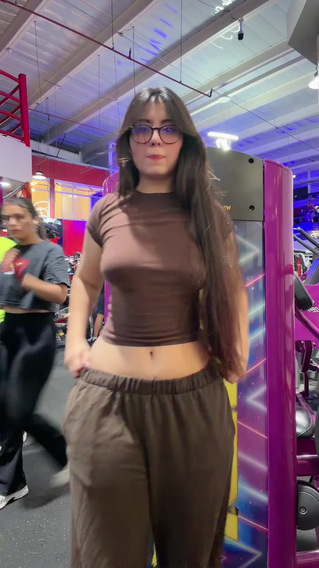 @Elenita