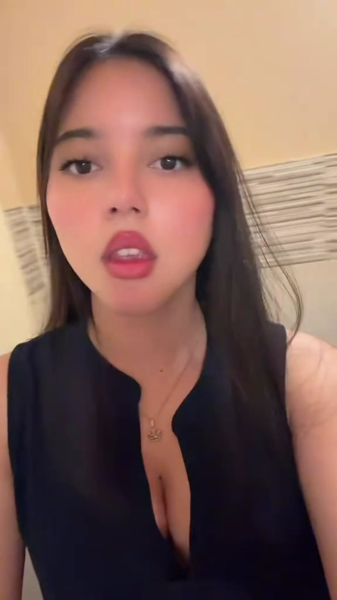 @𝓢𝓸𝓮
