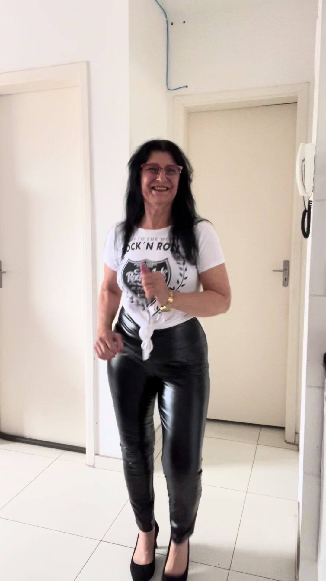 @&Eacute;dina a bonitona do Tiktok💃