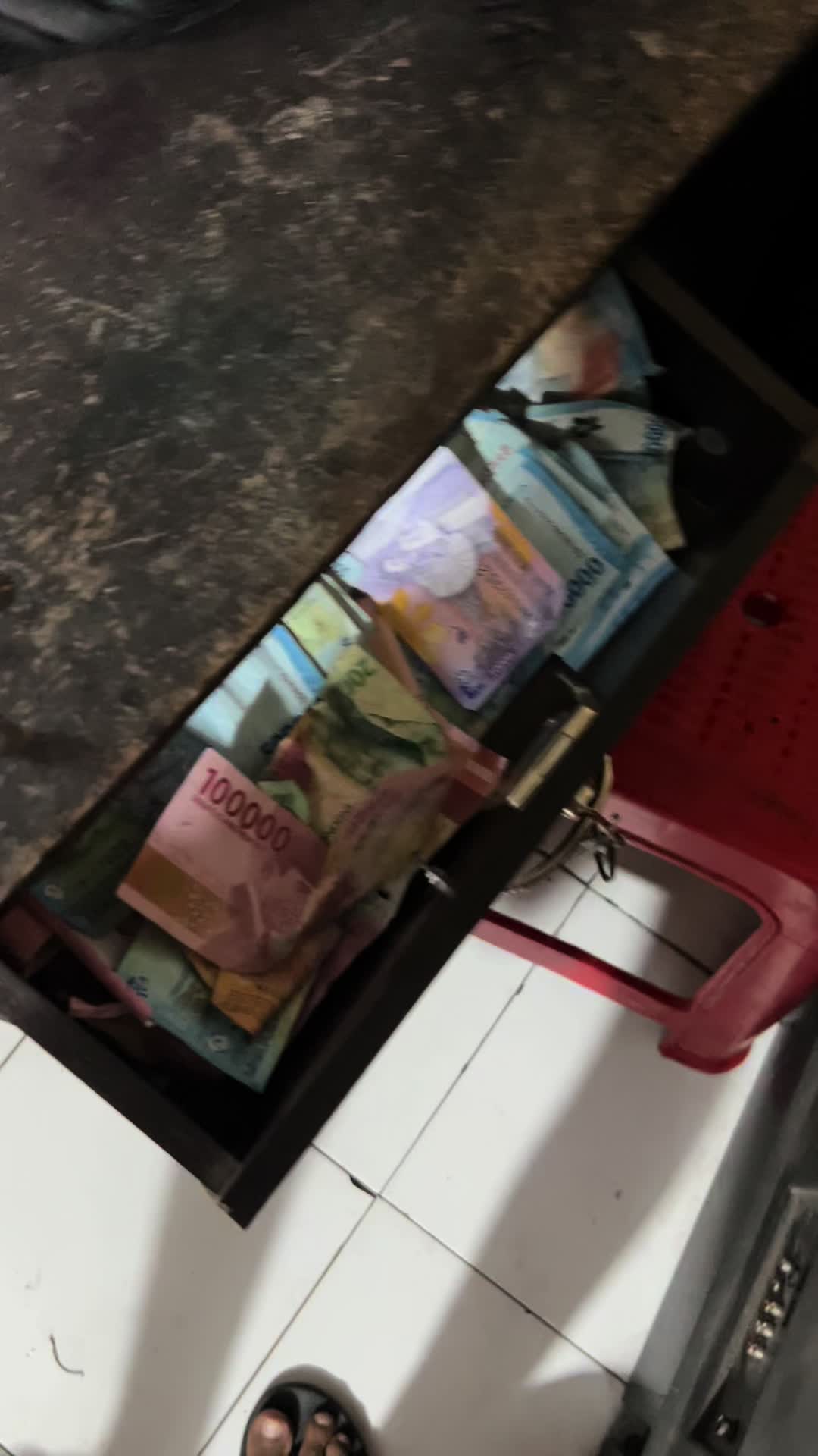 @ANEKA PARABOLA_ENDE