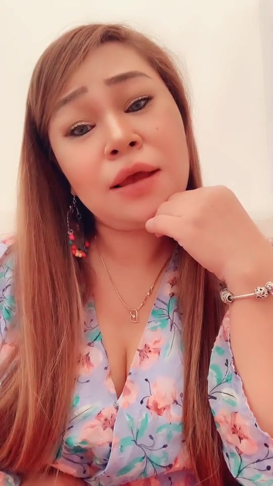 @November Queen 👑🕉🧿🦋