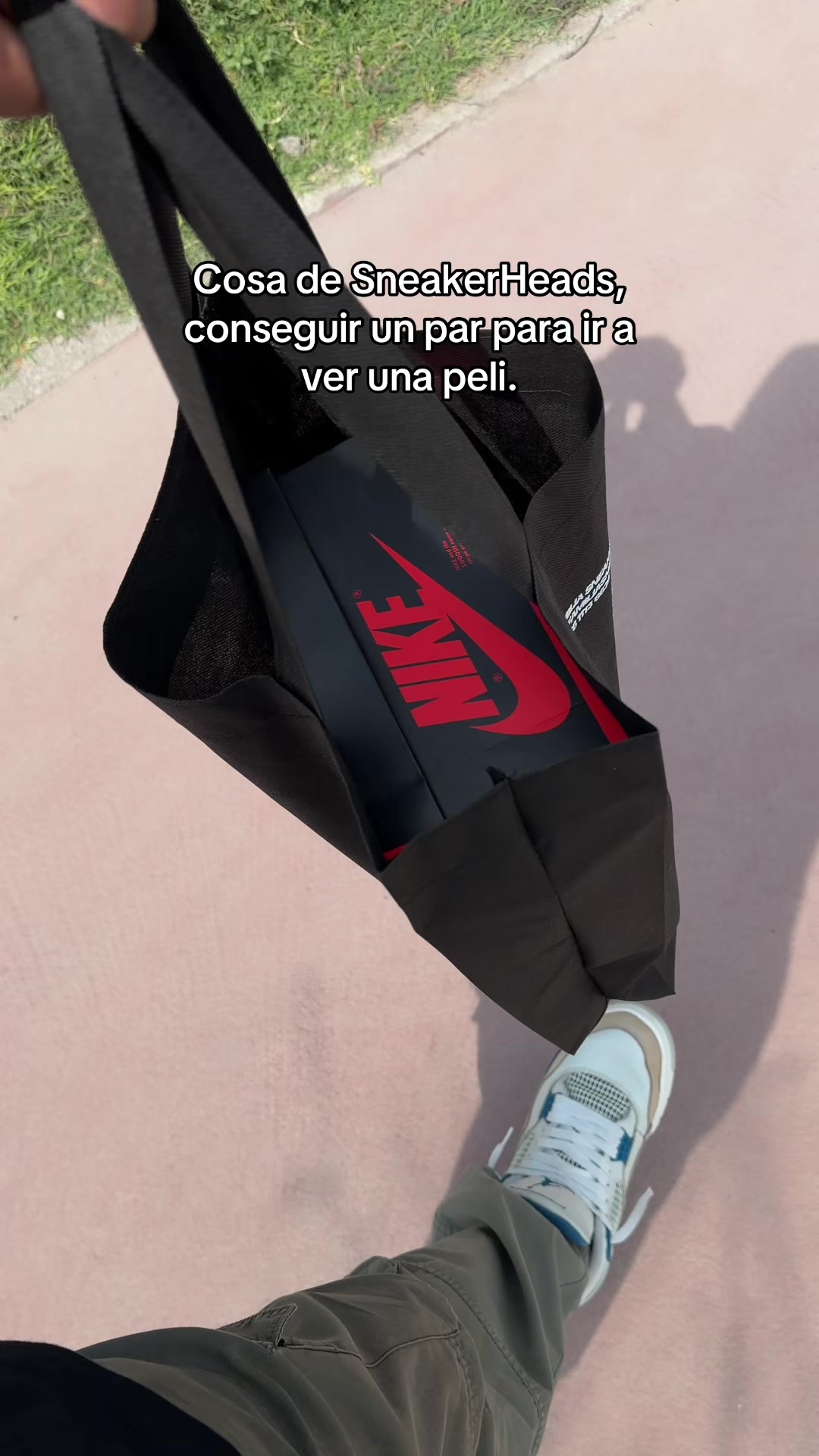 @Familia Sneaker