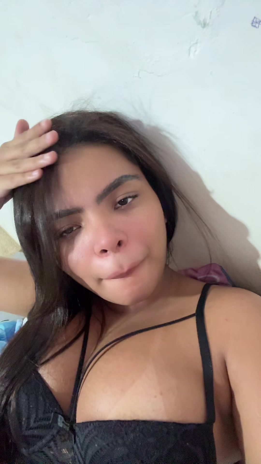 @Bruna vict