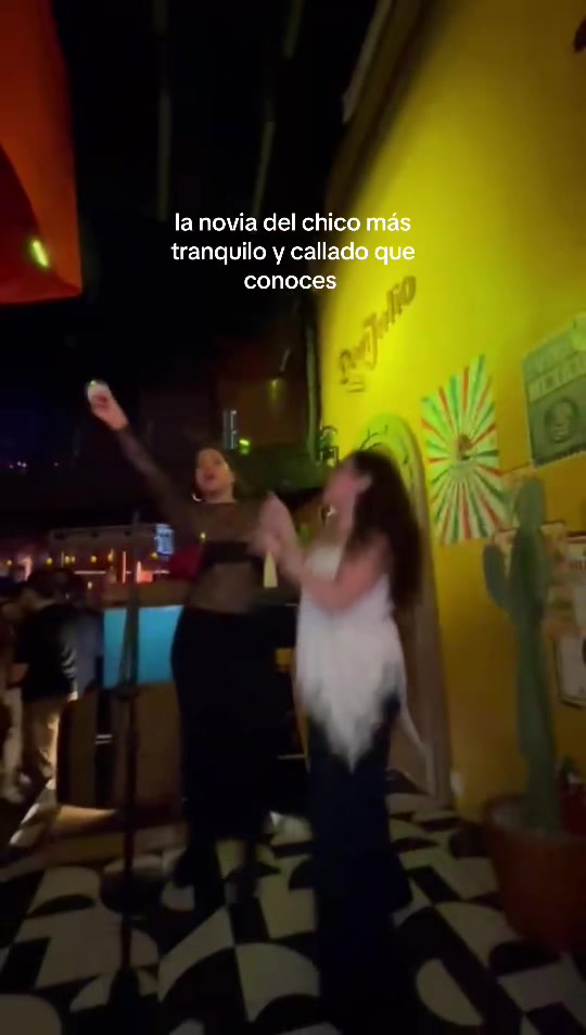 @chavaavlogs