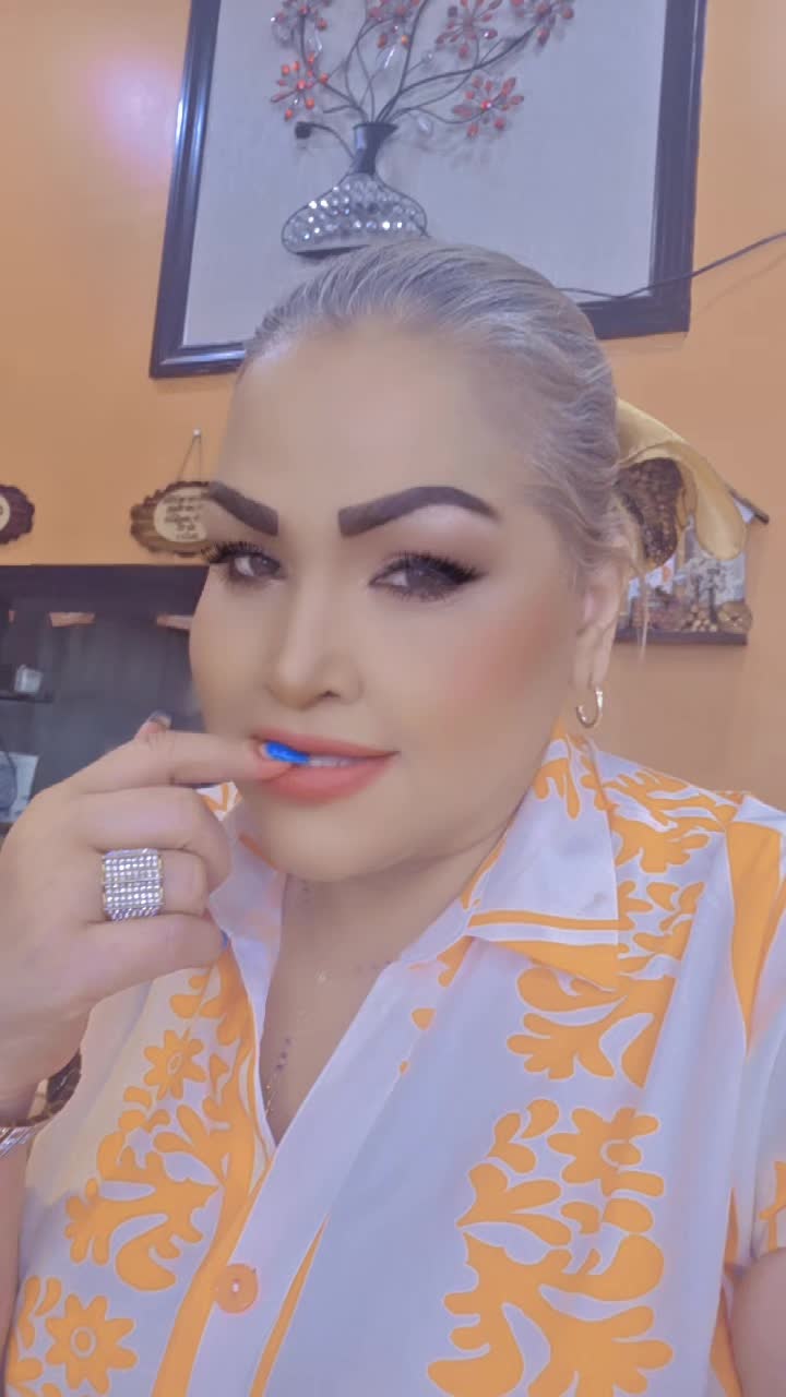 @iris lorena Diaz
