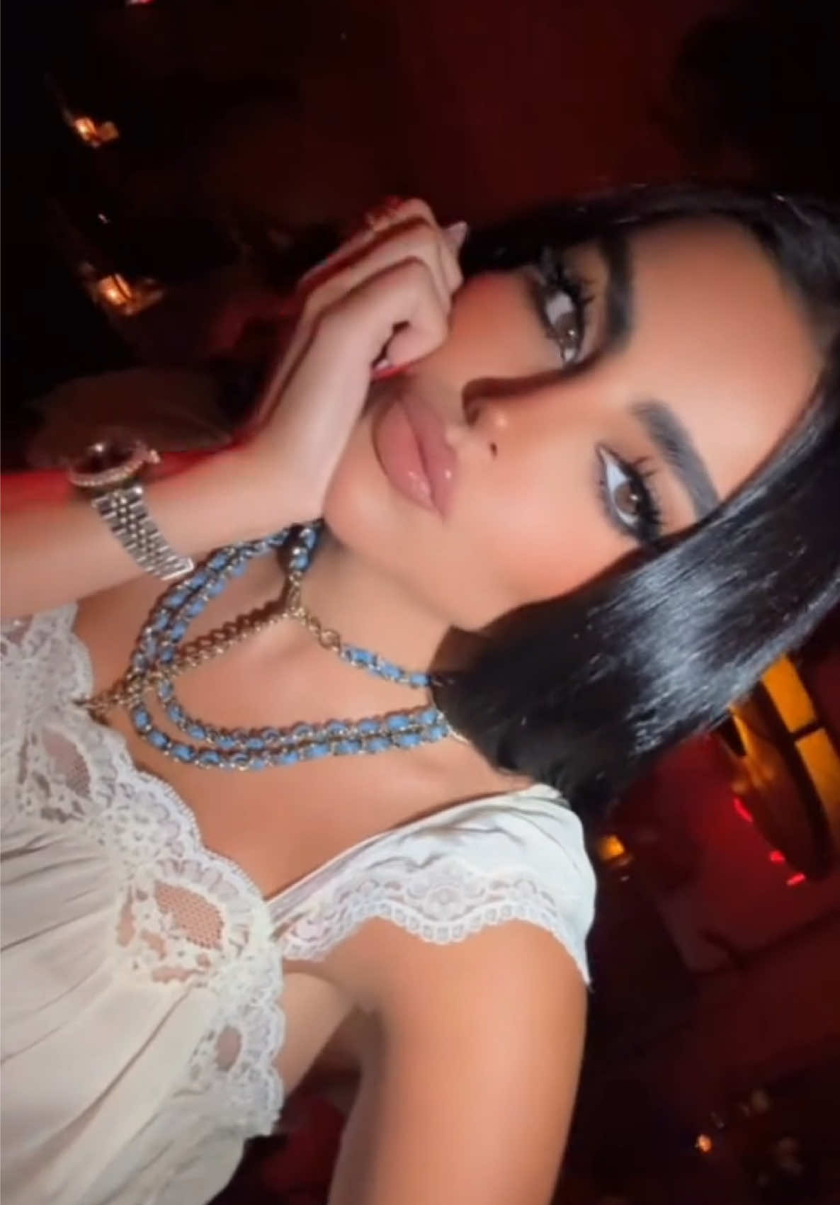 @Anaf👑