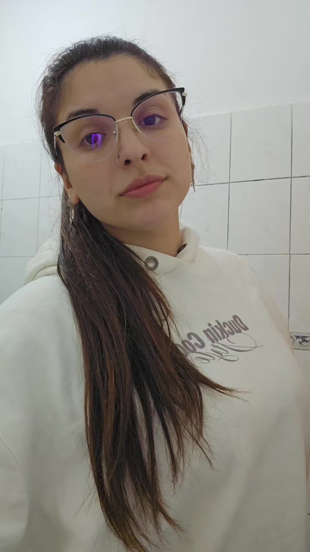 @aniiiferrando